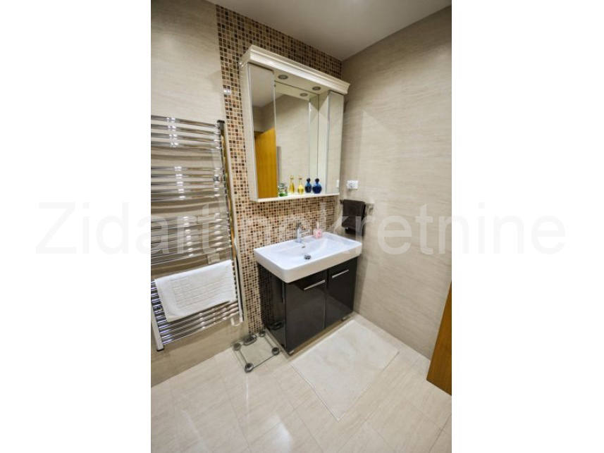 Квартира, 2476 м², 620 018$ — FAKTOR